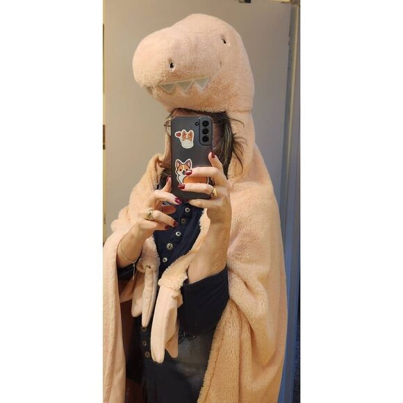 So cute! Dinosaur hooded plush blanket wrap for kids. Super soft. Pillowfort - Picture 10 of 14